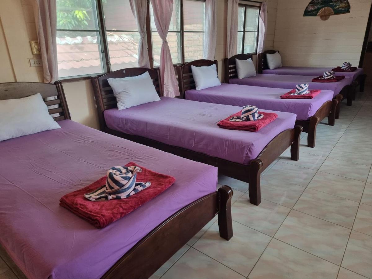 Lotus Hostel Beach Koh Tao Exteriör bild