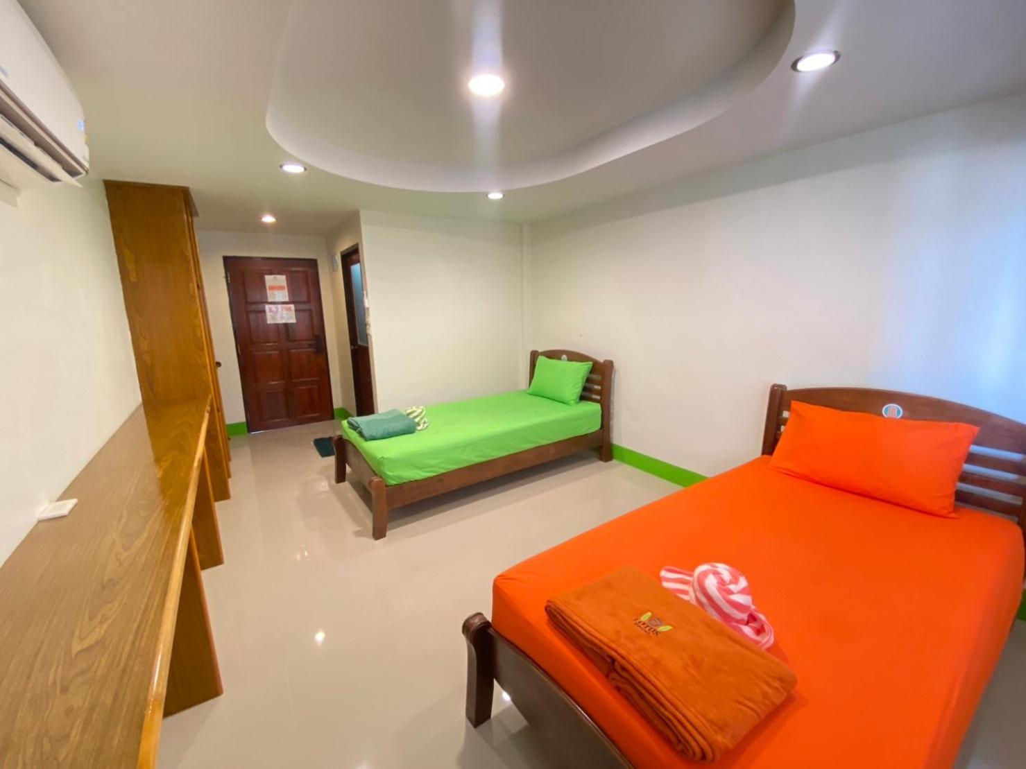 Lotus Hostel Beach Koh Tao Exteriör bild